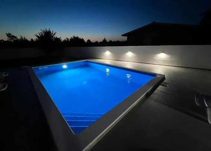 Luca Semesterbostad *