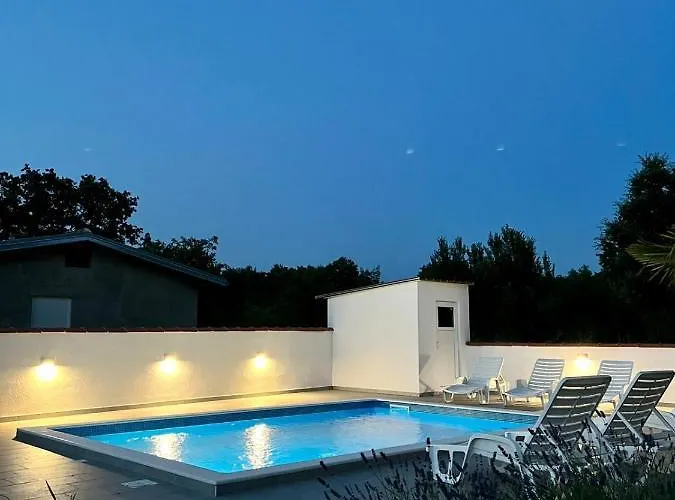 Luca Semesterbostad Vodnjan